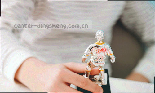 抽象的期刊封面与线条装饰